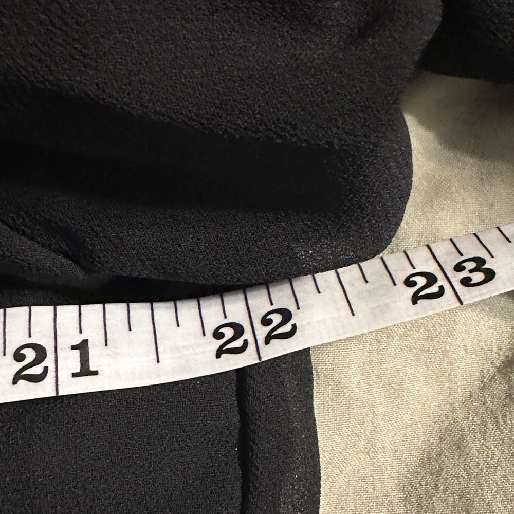 Abollria Sheer Cardigan. - Picture 5 of 5